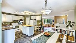 7 Magpie Road | 4 Bed + Den | $654,000