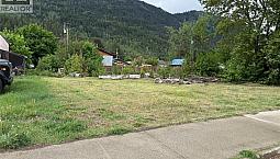Lots A&B Sayward Avenue Salmo, British Columbia