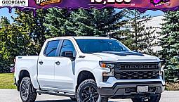 2026 Chevrolet Silverado 1500 Custom Trail Boss- Trailering Pkg