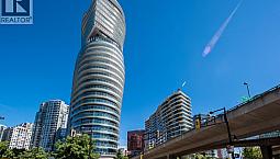 2001 89 Nelson Street Vancouver, British Columbia
