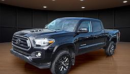 2023 Toyota Tacoma Clean Carfax! 4x4, Priced To Move, Finance...
