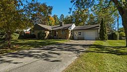 Just Listed In London's West End In Oakridge!