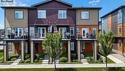 11 Sage Bluff Gate Nw Calgary, Alberta
