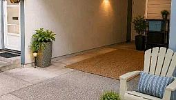 8354 Vinewood Place Burnaby, British Columbia