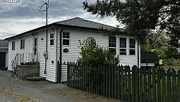 2575 Clapperton Avenue Merritt, British Columbia