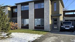 329 000$ - Condo À Vendre À Granby