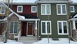 Beautiful Townhouse Available In Clearview Ridge!