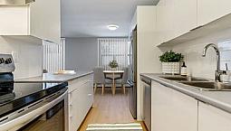 485 Castlegrove Blvd. - Castlegrove Apartments - Suites Near Wes