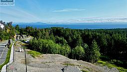 4960 Dixon Lane Lantzville, British Columbia