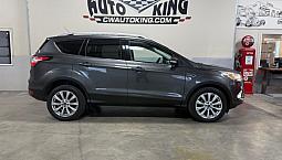 2017 Ford Escape Titanuim / Awd / Low Local Km / 1 Owner