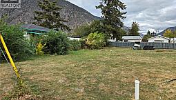 424 10th Avenue Keremeos, British Columbia