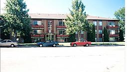 Large 2 Bedroom - 2512 Louise Street (Market Mall)