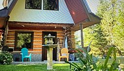 Log Cabin On Creek Frontage