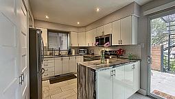 890 000$ - Duplex À Vendre À Lasalle