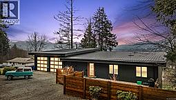 4721 Island Hwy Courtenay, British Columbia