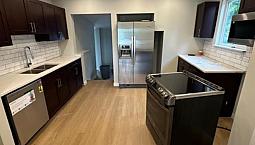 River View Executive Home  Beautifully Renovated 3-Bedroom Home