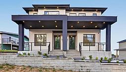 101 5642 144 St Street Surrey, British Columbia