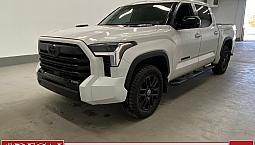 2024 Toyota Tundra Limited Nightshd Hyb