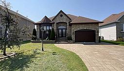 $695,000 - Bungalow For Sale In Rimouski (Rimouski)