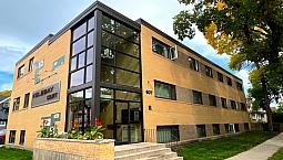 Available Now 1,349 2-bedroom In Corydon Village