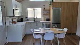 26Xx Gordon Avenue Surrey, British Columbia