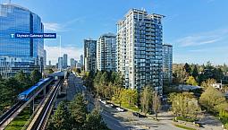 1706 10899 University Drive Surrey, British Columbia
