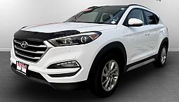 2017 Hyundai Tucson Luxury, Keyless Entry, Cruise Control, Bluet