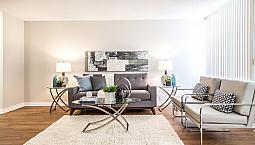 Great Bachelor Suites Downtown-Call Today!