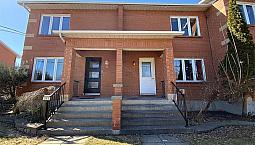 364 900$ - Maison En Rangée / De Ville À Vendre À Les Côteaux
