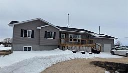 42030 156 Road N Moosehorn, Manitoba