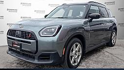 2025 Mini Countryman Cooper S | Navigation | Hands Free Lift
