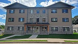 Newly Renovated 2 & 3 Bedroom Apartment Available