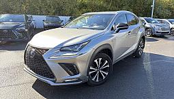 2019 Lexus Nx 300 F Sport 1 / Toit Ouvrant / Cuir / Camera Bien 