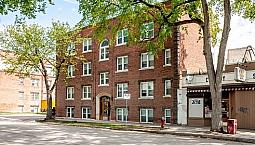 221 Colony St- Colony Apts- Studio