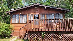 Well Maintained Cottage , Just South Of Grand Beach