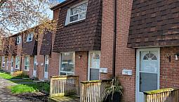 Spacious Three Bedroom Townhouse For Rent - 1 Month Free*