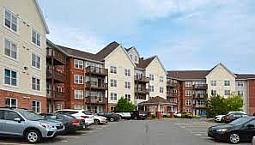 Location! Location! Beautiful 1Br Ready For Move-In Jan 1