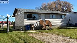 205 6Th Avenue N Big River, Saskatchewan