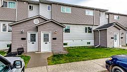 $398,800 #42-96 Lewes Blvd. W Realtor® Tamara Cromarty