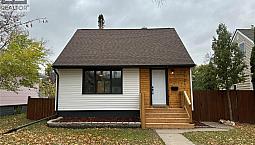 3721 Caen Avenue Regina, Saskatchewan