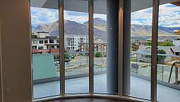 Beautiful 2 Bedroom Condo