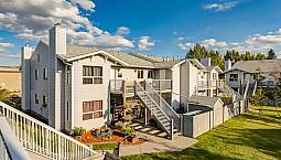In-Suite Laundry, Fireplace, Walk-In Closets, And Balconies | Sc