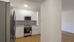 Fully Renovated One Bedroom Near Concordia - Id 3047