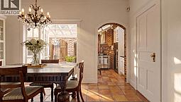 2636 Hemlock Street Vancouver, British Columbia