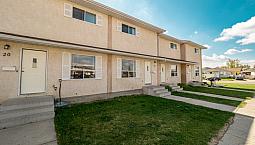 3 Bedroom Townhouse For Rent On Westside ( Pets Allowed)