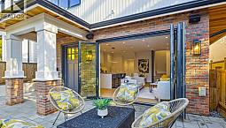 #1 2244 E 11th Avenue Vancouver, British Columbia