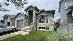 Gorgeous 4 Bedroom Close To Cfb Kingston- 1710 Reginald Bart