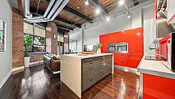 Stunning 1 Bedroom Plus Den Brick And Beam Hard Loft