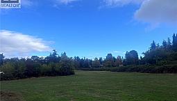 3876 Holland Ave Saanich, British Columbia