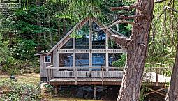5150 East Rd Denman Island, British Columbia
